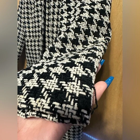 Jacket - Picture 9 of 9